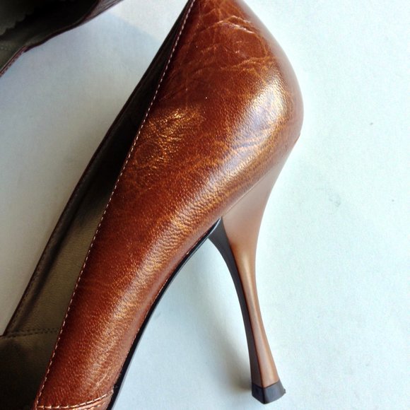 BCBGIRLS-Brown Metallic Leather Pump Heels - Picture 3 of 8